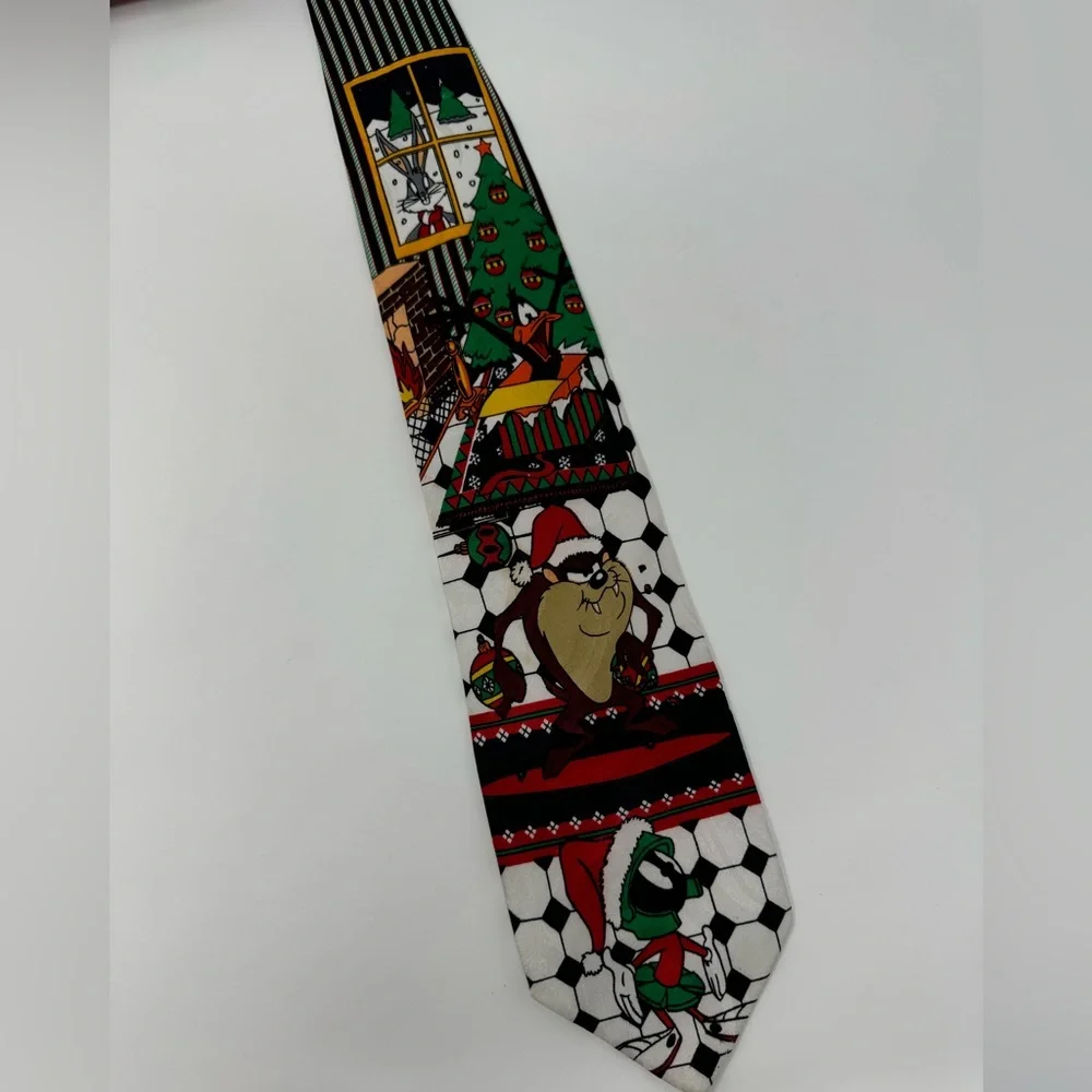 Vintage 90's Looney Tunes Mania Christmas Neck Tie,‎ Taz, Bugs, Marvin, Daffy